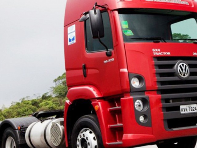 Solución robótica inédita fue demostrada en la cabina Volkswagen en feria equipamientos Solución robótica inédita fue demostrada en la cabina Volkswagen en feria equipamientos