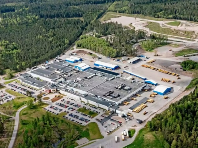 Volvo CE anuncia inversiones en su fábrica de camiones articulados en Suecia