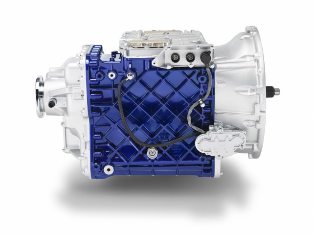 Volvo conmemora la producción de 50 mil cajas de cambio I-Shift en la fábrica de Curitiba