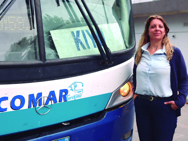 Claudia Guerra: “¿A qué hora sale el de las 10:10?”