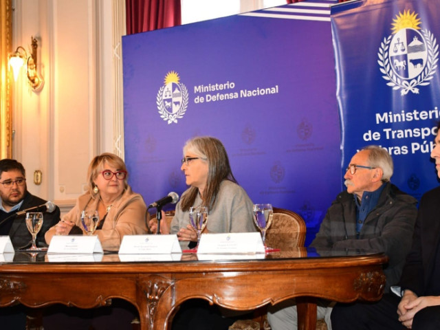 Convenio entre MTOP, MDN y ANETRA facilitará el traslado de efectivos militares