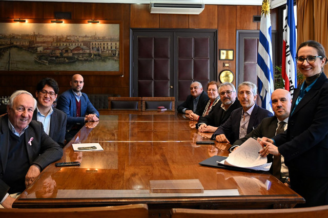 ANP firmó contrato para la construcción de un nuevo depósito especializado en krill en el puerto de Montevideo