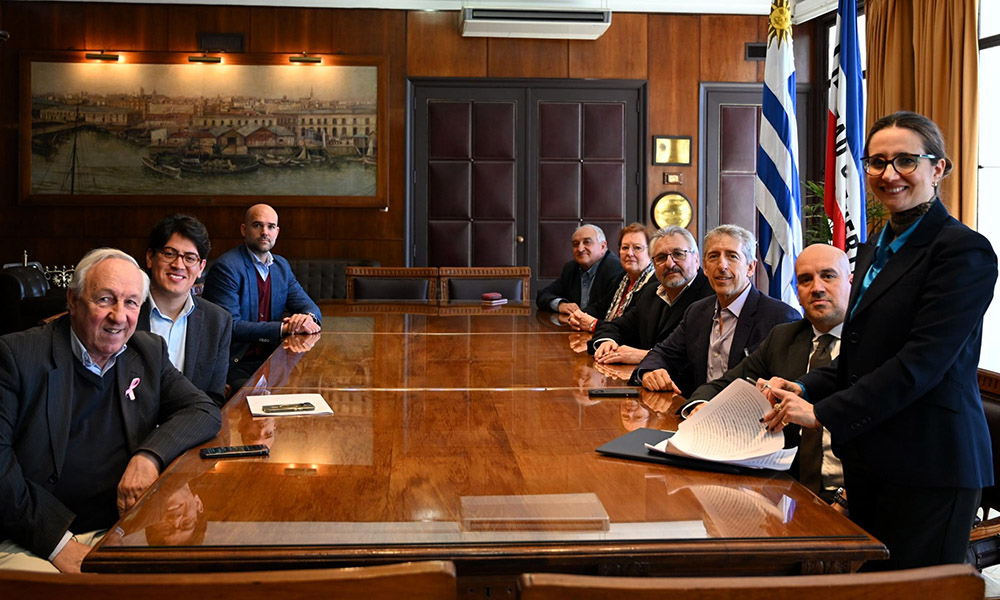 ANP firmó contrato para la construcción de un nuevo depósito especializado en krill en el puerto de Montevideo