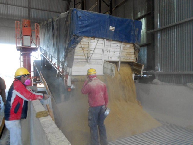 Se actualizaron precios de referencia para transporte de arroz Se actualizaron precios de referencia para transporte de arroz