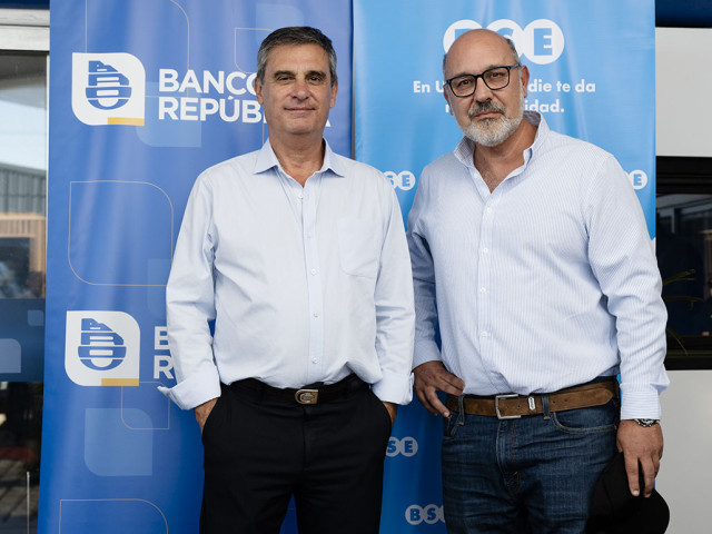 Banco República inauguró su stand en Expoactiva y relanzó acuerdo con el BSE