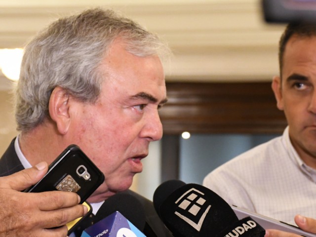 El MTOP pretende abordar la crisis del transporte de pasajeros El MTOP pretende abordar la crisis del transporte de pasajeros