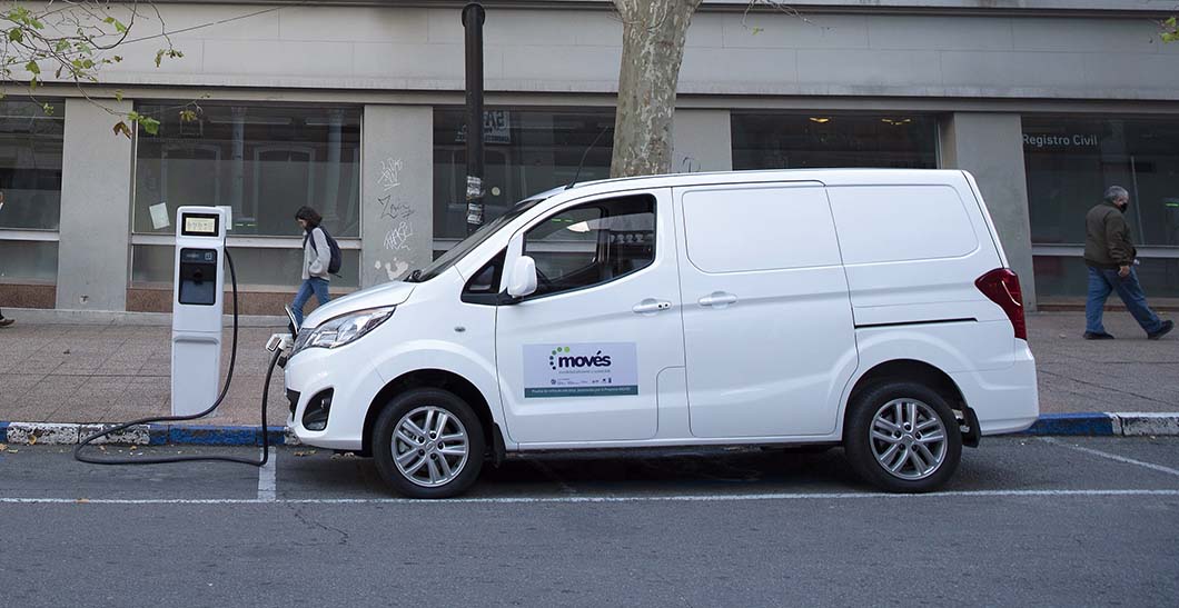 Programa del proyecto MOVÉS ofrece pruebas de utilitarios eléctricos sin costo de alquiler