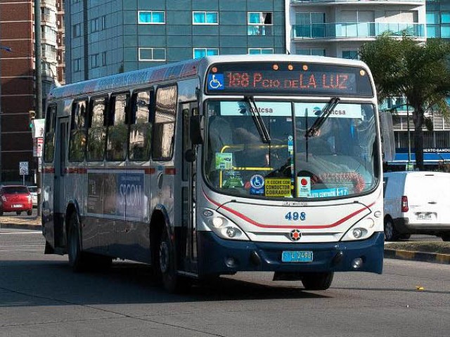 Cantidad de rapiñas en transporte capitalino descendió 41% en tres años Cantidad de rapiñas en transporte capitalino descendió 41% en tres años