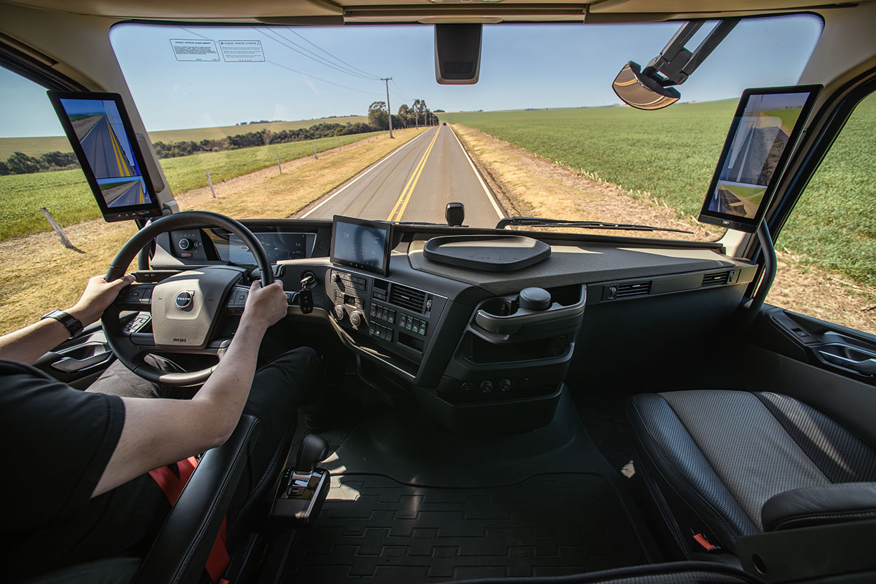 En Fenatran, Volvo presenta una nueva generación de tecnologías de seguridad