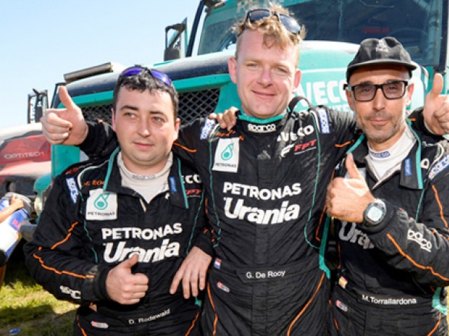 Iveco y Gerard De Rooy ganan su segundo Dakar! Iveco y Gerard De Rooy ganan su segundo Dakar!