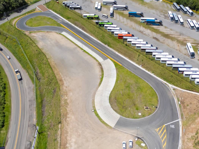 Marcopolo inaugura nueva pista de pruebas en Caxias do Sul