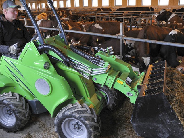 Ahora en Uruguay de la mano de Tornometal, minicargadores compactos AVANT Ahora en Uruguay de la mano de Tornometal, minicargadores compactos AVANT