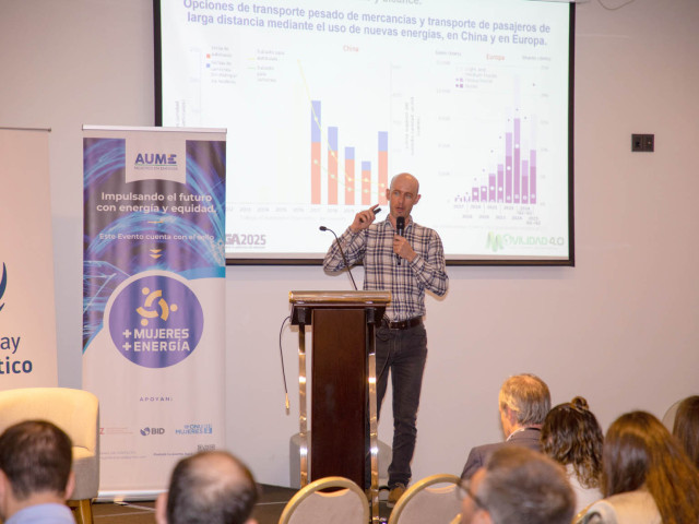 FORO MOVILIDAD 4.0: Camiones pesados, hidrógeno y baterías: cómo se diseña la logística cero emisiones que viene