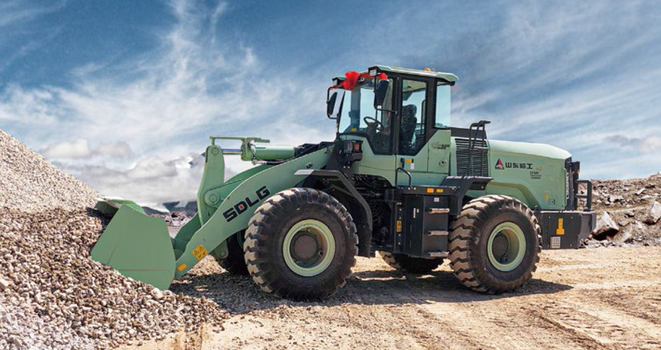 SDLG expande su portafolio de equipos invirtiendo en la electromovilidad