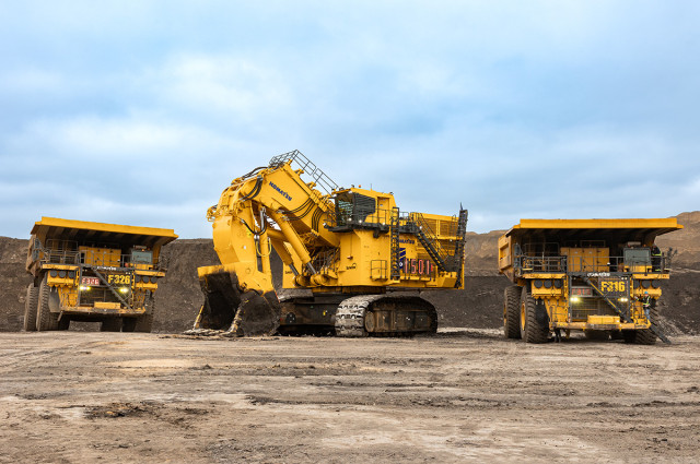 Komatsu presenta la PC9000-12: un hito en innovación minera a escala global​
