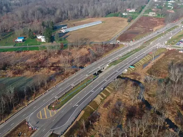 Adiós a las rotondas: mirá la revolucionaria intersección que está cambiando las rutas en EE. UU