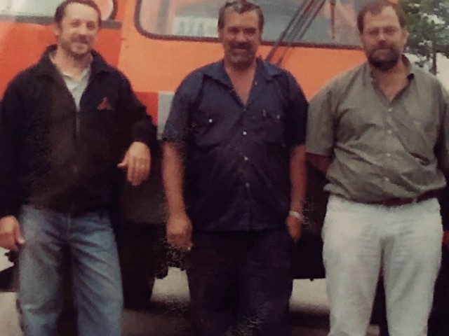 Ricardo Salómon, director de SALOMÓN GRÚAS: “Un secreto muy simple que traigo de mi trabajo anterior: tratar a los demás como te gustaría que te traten a vos” Ricardo Salómon, director de SALOMÓN GRÚAS: “Un secreto muy simple que traigo de mi trabajo anterior: tratar a los demás como te gustaría que te traten a vos”