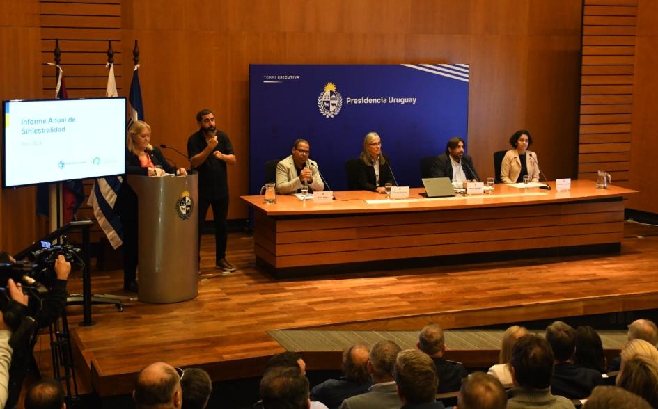 Transporte ratifica su compromiso en mejorar la seguridad vial