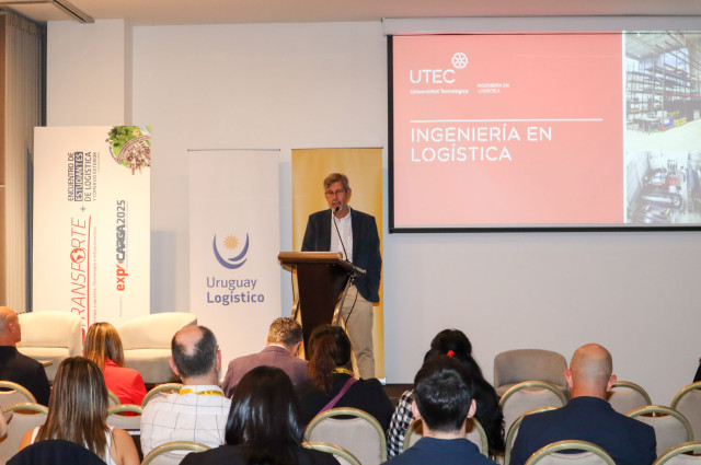 FORO PROTRANSPORTE: Puerto Seco de Rivera e hidrovía Uruguay–Brasil: proyectos estratégicos que aún esperan concreción FORO PROTRANSPORTE: Puerto Seco de Rivera e hidrovía Uruguay–Brasil: proyectos estratégicos que aún esperan concreción